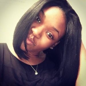 Meet your Posher, Shirley